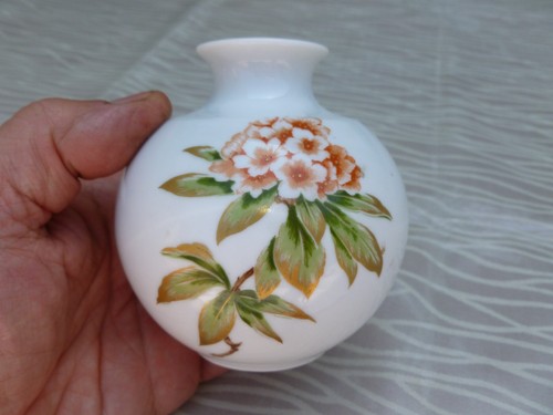 Petit vase boule porcelaine - vase,