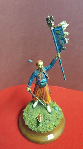 Figurine peinte aquila - peinte,