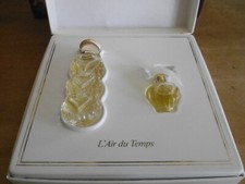 COFFRET L'AIR DU TEMPS Nina Ricci dont flacon 3 coeurs ravissant