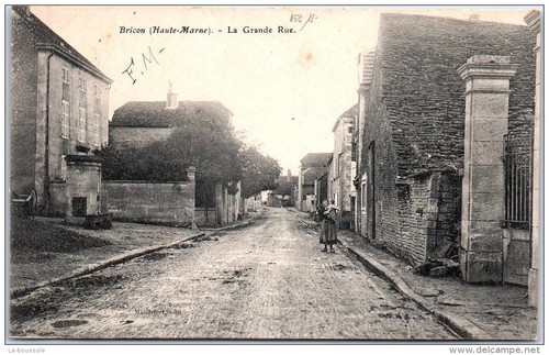Bricon la grande - 52, rue