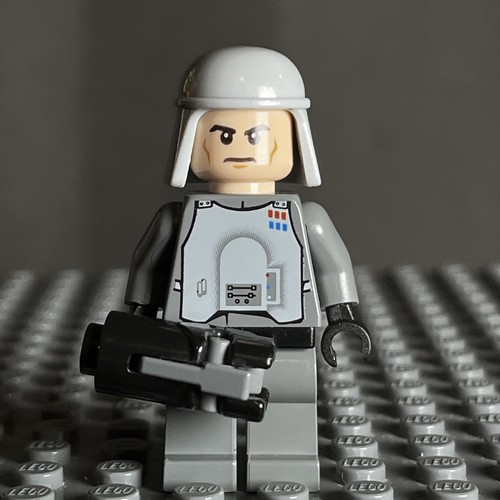 Lego general maximillian - lego, veers