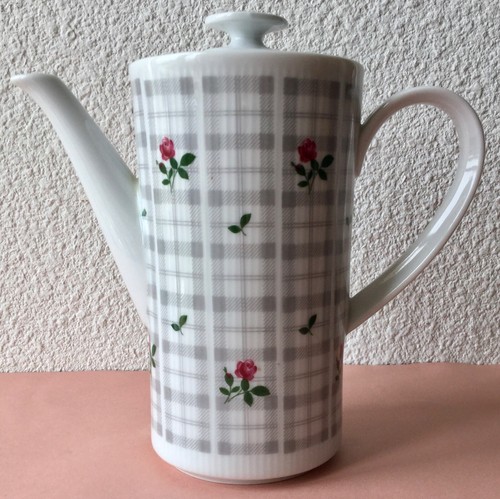 Cafetiere porcelaine - cafetiere, en