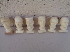 6 figurines de pub total