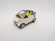 Smart Cabrio Crème 1/43 Minichamps