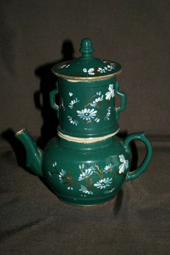 Belle cafetière ancienne - , en