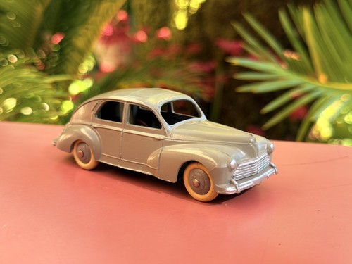 Dinky toys 24r peugeot 203 - dinky, 1è