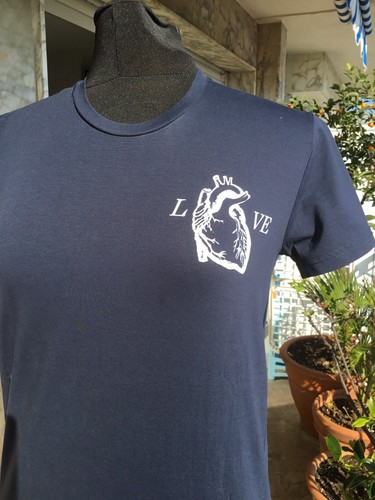Tres beau authentique tee - beau, et