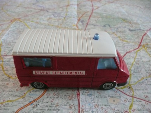 Citroen ambulance - 35,