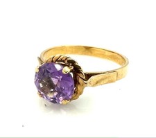 MAGNIFIQUE BAGUE OR 18 CARATS - Améthyste - 2,31 g