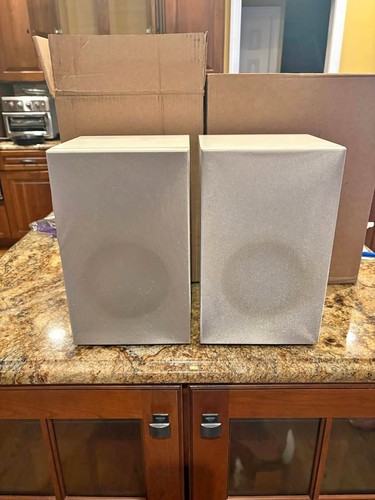 Linn tukan speakers - tukan,
