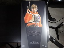 Hot Toys STAR WARS Luke