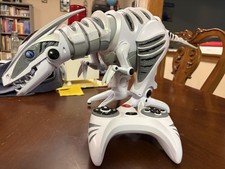 WowWee Roboraptor 8095 RC