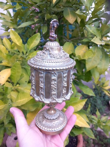 Coupe bronze couvercle angelot - bronze,