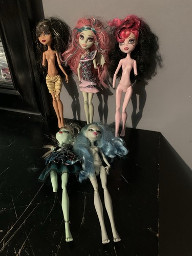 Monster high doll lot 5 - monster,