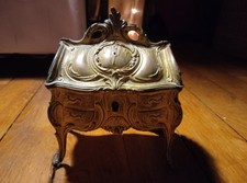 boîte coffret à bijoux en régule