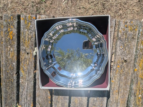 Plateau rond inox festonné