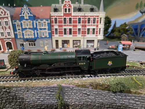 Hornby class b17 - hornby,