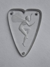 Pendentif René Lalique Figurine Femme Ailée 3 model 1645 dessiné en 1911