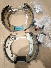 KIT DE FREINS ARRIÈRE A