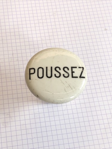 Ancien bouton chasse eau - ancien,