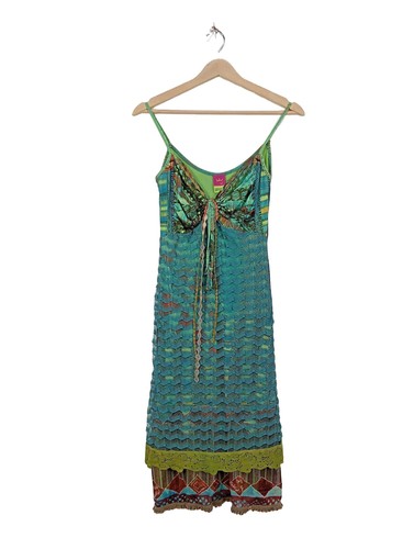 Save the queen robe - the,