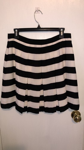 White black strip skirt size - strip, m