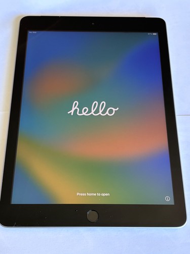 Apple ipad a1823 - 9.7, (2017)