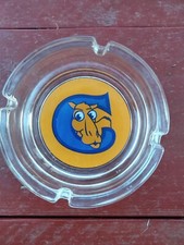 Ancien cendrier publicitaire Camel Rond en verre C Bleu et tete de chameau 