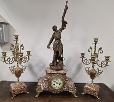 Garniture de cheminée tryptique Jeanne D'Arc en regule époque Napoléon III