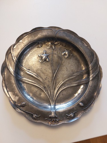 Vintage art nouveau pewter