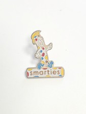 Pin's rétro ancien Smarties