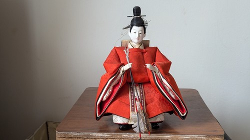 Poupée japonaise ancienne
