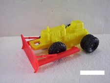 JOUET ANCIEN ENGIN DE CHANTIER EN PLASTIQUE JOUET DE BAZAR VINTAGE