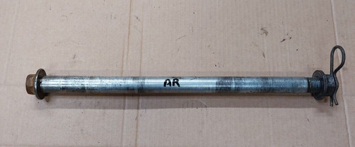 Axe roue arrière - de,