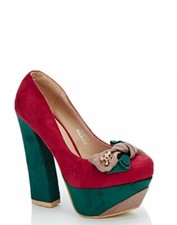 TALONS EN DAIM DEUX TONS EMBELLIS CRÂNES TAILLE 4