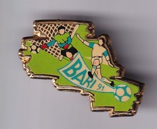 Rare pins pin football - pins,