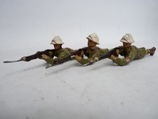 Soldat couché Militaire