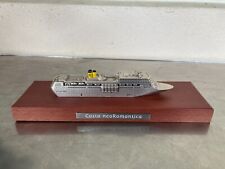 MAQUETTE DE BATEAU CROISIERE COSTA NEOROMANTICA METAL ARGENTE ET BOIS PAQUEBOT