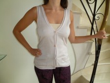 JOLI GILET PARME "ZADIG & VOLTAIRE" SANS MANCHES TAILLE S (36) SOIE ET CASHMIRE