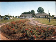PLEAUX (15) CARAVANES au CAMPING , période 1970