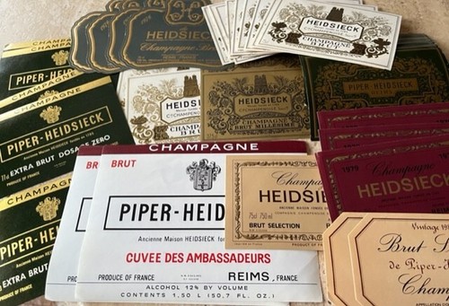 Lot 107 50 etiquettes - ,