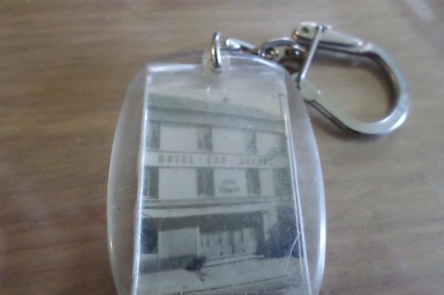 Rare porte cle clef - , rue