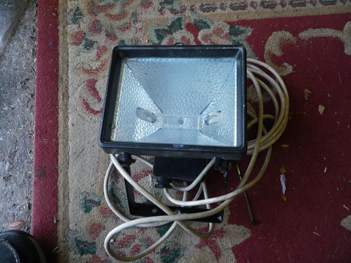 Projecteur halogène mobile
