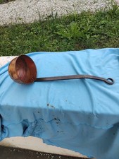 Ancienne GROSSE LOUCHE A FROMAGE BLANC en CUIVRE épais et signé