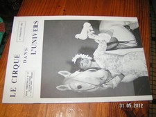 Le Cirque dans L'Univers