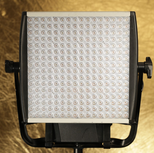 Litepanels astra 1x1 color - litepanels, bi-color