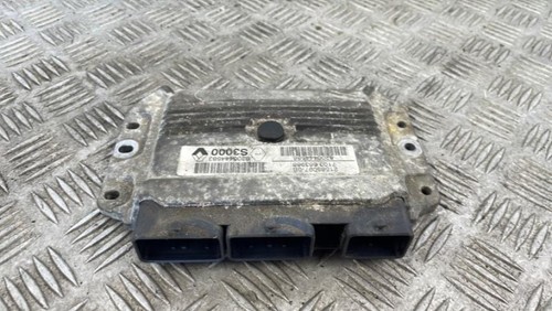 Calculateur moteur renault - calculateur,