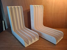 2 ETAGERES RANGE DISQUES