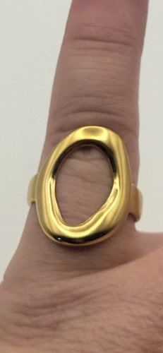 Bague dorée ovale - ✨,