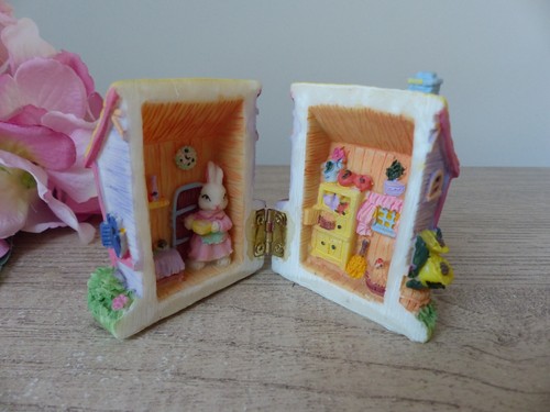 Petite maison miniature avec
